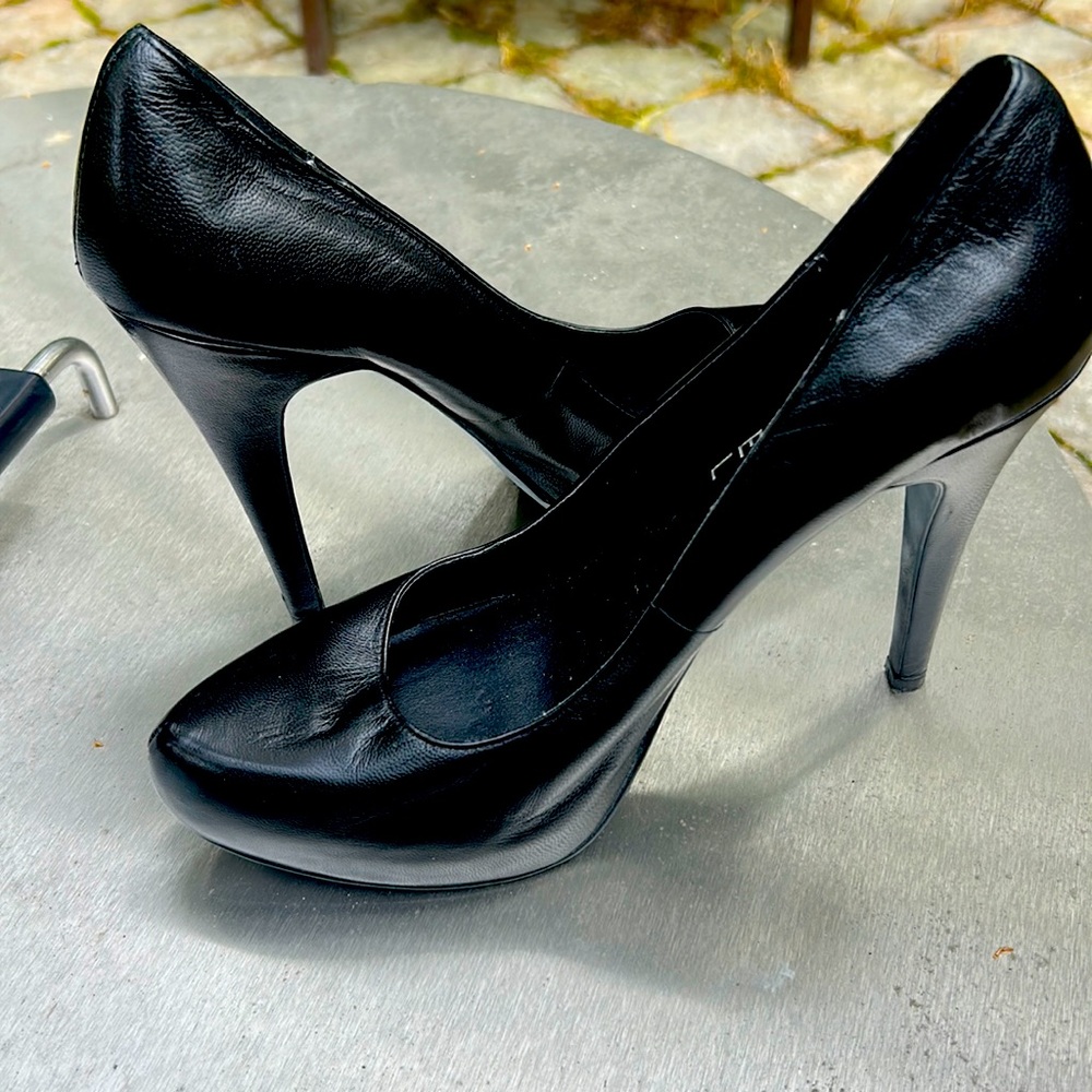 Michael shannon black stilettos